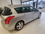 Peugeot 308 SW 1.6 THP Allure Panoramadak Automaat APK bij aflevering