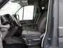 Volkswagen Crafter 2.0TDI 140PK L3H2 Highline | 3-Persoons | Navigatie | Camera | Airco | Cruise | Betimmering