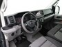Volkswagen Crafter 2.0TDI 140PK L3H2 Highline | 3-Persoons | Navigatie | Camera | Airco | Cruise | Betimmering