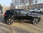 Volvo XC40 Extended Range Plus 82 kWh | Trekhaak | Stuur- & Stoelverwarming