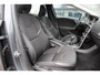 Volvo V40 2.0 T2 Momentum Polar+ Navi - LED - Half leder - 1e Eigenaar - LM Velgen