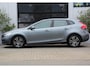 Volvo V40 2.0 T2 Momentum Polar+ Navi - LED - Half leder - 1e Eigenaar - LM Velgen