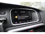 Volvo V40 2.0 T2 Momentum Polar+ Navi - LED - Half leder - 1e Eigenaar - LM Velgen