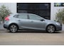 Volvo V40 2.0 T2 Momentum Polar+ Navi - LED - Half leder - 1e Eigenaar - LM Velgen