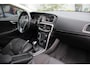 Volvo V40 2.0 T2 Momentum Polar+ Navi - LED - Half leder - 1e Eigenaar - LM Velgen