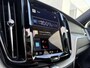 Volvo XC60 2.0 T6 Plug-in hybrid AWD R-Design Panoramadak | Trekhaak | Harman Kardon | Elektrische stoelen | Keyless | 360 Camera | Sportstoelen