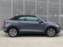 Volkswagen T-Roc Cabrio 1.0 TSI Style 110 pk Navi / App connect / Clima / Verwarmde voorstoelen / Alarm / Keyless access / Fabrieksgarantie tot 18=01=2028/100.000km. / 18"LM Portimao / Achteruitrijcamera