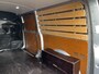 Volkswagen Transporter 2.0 TDI L2H1 28 / TREKHAAK/ RADIO/ BLUETOOTH/ PARK. SENSOREN/ AIRCO/ 3 PERSOONS