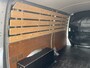 Volkswagen Transporter 2.0 TDI L2H1 28 / TREKHAAK/ RADIO/ BLUETOOTH/ PARK. SENSOREN/ AIRCO/ 3 PERSOONS