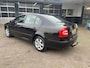 Skoda Octavia 1.6 FSI Ambiente Attractive Business