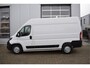 Peugeot Boxer 435 2.2 BlueHDi 165PK L2H2 Zwaar Premium | 3.5t | 3000kg trekgewicht | Camera