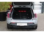 Volvo EX30 Single Motor Extended Range Ultra 69 kWh | Full Option! | Pilot Assist | Panoramadak | 360 Camera | Getint glas