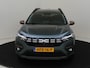 Dacia Jogger 1.0 TCe 110 Extreme 7p. Navigatie / Climate Control / Cruise Control / Apple Carplay & Android Auto / Parkeersensoren Voor en Achter / Camera Achter / (DEMO)