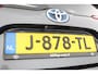 Toyota Prius 1.8 Plug-in Executive | Navigatie | Lederen bekleding | Parkeer sensoren | Head-up display |