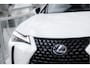 Lexus UX 300e Executive 54 kWh | Head-up display | Groot Navigatie | 360 Camera | Carplay | Mark Levinson |