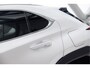 Lexus UX 300e Executive 54 kWh | Head-up display | Groot Navigatie | 360 Camera | Carplay | Mark Levinson |