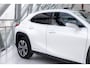 Lexus UX 300e Executive 54 kWh | Head-up display | Groot Navigatie | 360 Camera | Carplay | Mark Levinson |