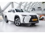 Lexus UX 300e Executive 54 kWh | Head-up display | Groot Navigatie | 360 Camera | Carplay | Mark Levinson |