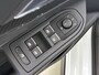 Volkswagen Golf 1.5 eTSI R-Line Business | Automaat | Panoramadak | Navigatie | Apple Carplay / Android Auto | IQ-Light | Sfeerverlichting | Lichtmetalen Velgen |