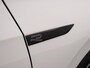 Volkswagen Golf 1.5 eTSI R-Line Business | Automaat | Panoramadak | Navigatie | Apple Carplay / Android Auto | IQ-Light | Sfeerverlichting | Lichtmetalen Velgen |