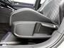 Volkswagen Golf 1.5 eTSI R-Line Business | Automaat | Panoramadak | Navigatie | Apple Carplay / Android Auto | IQ-Light | Sfeerverlichting | Lichtmetalen Velgen |