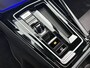 Volkswagen Golf 1.5 eTSI R-Line Business | Automaat | Panoramadak | Navigatie | Apple Carplay / Android Auto | IQ-Light | Sfeerverlichting | Lichtmetalen Velgen |
