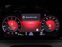 Volkswagen Golf 1.5 eTSI R-Line Business | Automaat | Panoramadak | Navigatie | Apple Carplay / Android Auto | IQ-Light | Sfeerverlichting | Lichtmetalen Velgen |