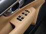 Volvo S90 T4 AUT(8) MOMENTUM LEDER HEAD-UP DISPLAY VOLVO ON CALL KEYLESS