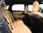 Volvo S90 T4 AUT(8) MOMENTUM LEDER HEAD-UP DISPLAY VOLVO ON CALL KEYLESS