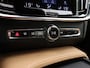 Volvo S90 T4 AUT(8) MOMENTUM LEDER HEAD-UP DISPLAY VOLVO ON CALL KEYLESS