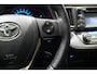 Toyota RAV4 2.2D Style 4WD + TREKHAAK / CAMERA
