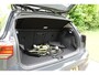 Volkswagen Golf 1.4 eHybrid Style | Massage stoelen | LED | Adaptive cruise control | Stuur verwarming | Elektrische stoelen met geheugen |