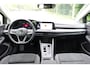 Volkswagen Golf 1.4 eHybrid Style | Massage stoelen | LED | Adaptive cruise control | Stuur verwarming | Elektrische stoelen met geheugen |