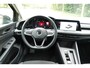 Volkswagen Golf 1.4 eHybrid Style | Massage stoelen | LED | Adaptive cruise control | Stuur verwarming | Elektrische stoelen met geheugen |