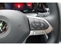 Volkswagen Golf 1.4 eHybrid Style | Massage stoelen | LED | Adaptive cruise control | Stuur verwarming | Elektrische stoelen met geheugen |