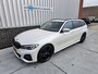 BMW 3-Serie Touring 320i High Executive Edition | M Sport | Panoramadak | Leder/alcantara | Camera | Navi | 19" velgen