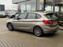BMW 2-Serie Active Tourer 218i 136pk - navi - sensoren - trekhaak