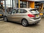 BMW 2-Serie Active Tourer 218i 136pk - navi - sensoren - trekhaak