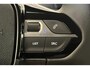 Peugeot 208 Style | Dashboard en deurpanelen in kunststof met carboneffect | Ecoled koplampen | Elektrisch verstelbare en verwarmbare buitenspiegels