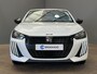 Peugeot 208 Style | Dashboard en deurpanelen in kunststof met carboneffect | Ecoled koplampen | Elektrisch verstelbare en verwarmbare buitenspiegels