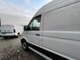 Volkswagen Crafter 35 2.0 TDI L3H3 | 140 Pk | Pdc | App connect | 3 Zit