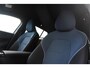 Volvo EX30 Single Motor Extended Range Plus 69 kWh Volledig elektrische bedrijfswagen tot 480 km actieradius en 1600 kg trekgewicht die voldoet aan de strengste milieueisen.
