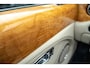 Bentley Azure 6.7-V8 (19.dkm) Camera | LeMans Wing Vents | 20" | Alpine HiFi Audio / Two-tone Leder