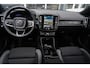Volvo XC40 Single Motor Plus 69 kWh | Warmtepomp | Stoel & Stuurverwarming | Getint Glas | Adaptieve Cruise Control | Dode Hoek Sensoren | Keyless Entry | 19" Diamond Velgen
