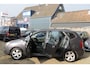 Kia Carens 2.0 CVVT AUTOMAAT, LEDER ,AIRCO