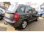 Kia Carens 2.0 CVVT AUTOMAAT, LEDER ,AIRCO