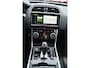 Jaguar XE 2.0 P250 SE
