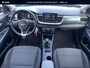Kia Stonic 1.0 T-GDi MHEV DynamicLine Apple Carply / Android Auto | Cruise control | Airco | Parkeersensoren achter | Centrale vergrendeling