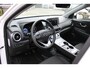 Hyundai Kona Electric EV Pure 64 kWh Weinig km's |Als nieuw! | Bluetooth telefoonvoorbereiding | Cruise control | DAB ontvanger