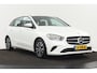 Mercedes-Benz B-klasse 180d Business Solution | Carplay | Trekhaak | Camera | Park Assist | Half leder | Climate control | Cruise control